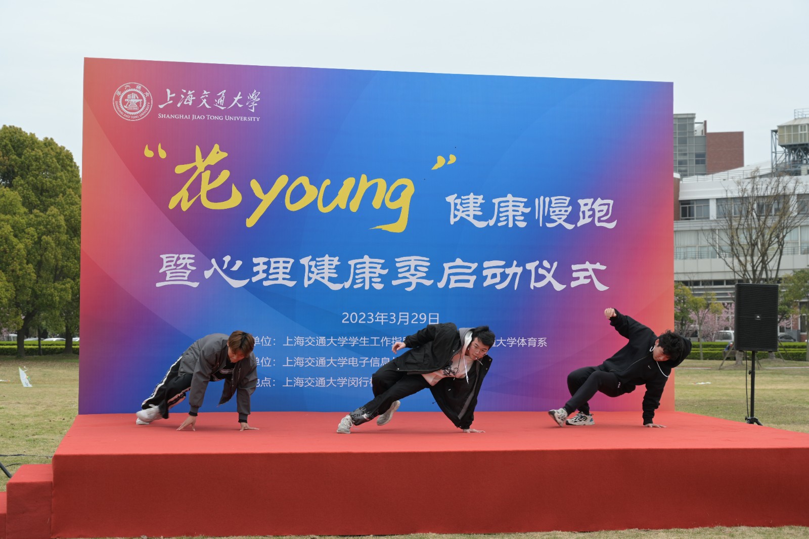 图3.jpg