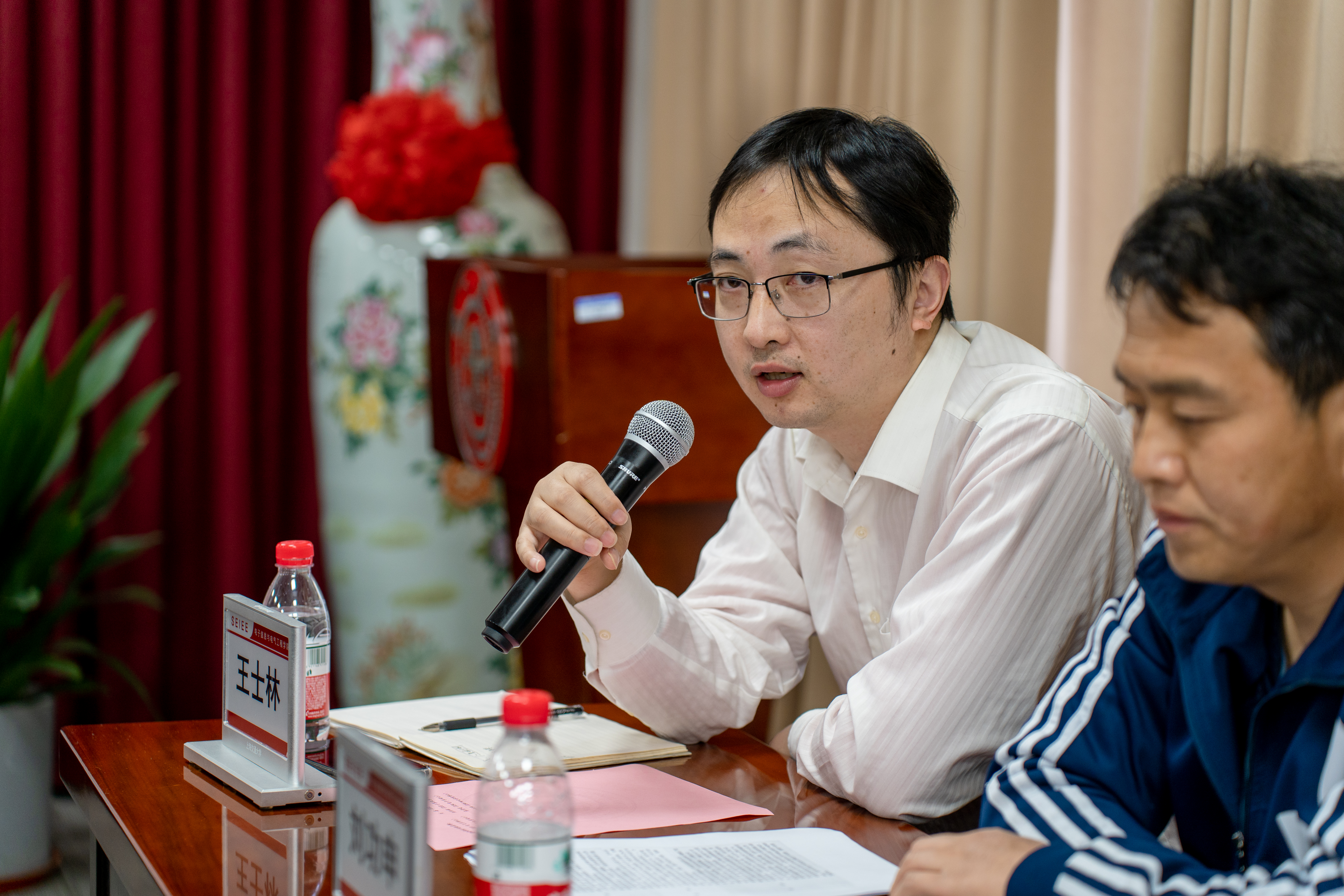 图10.jpg 图10.jpg