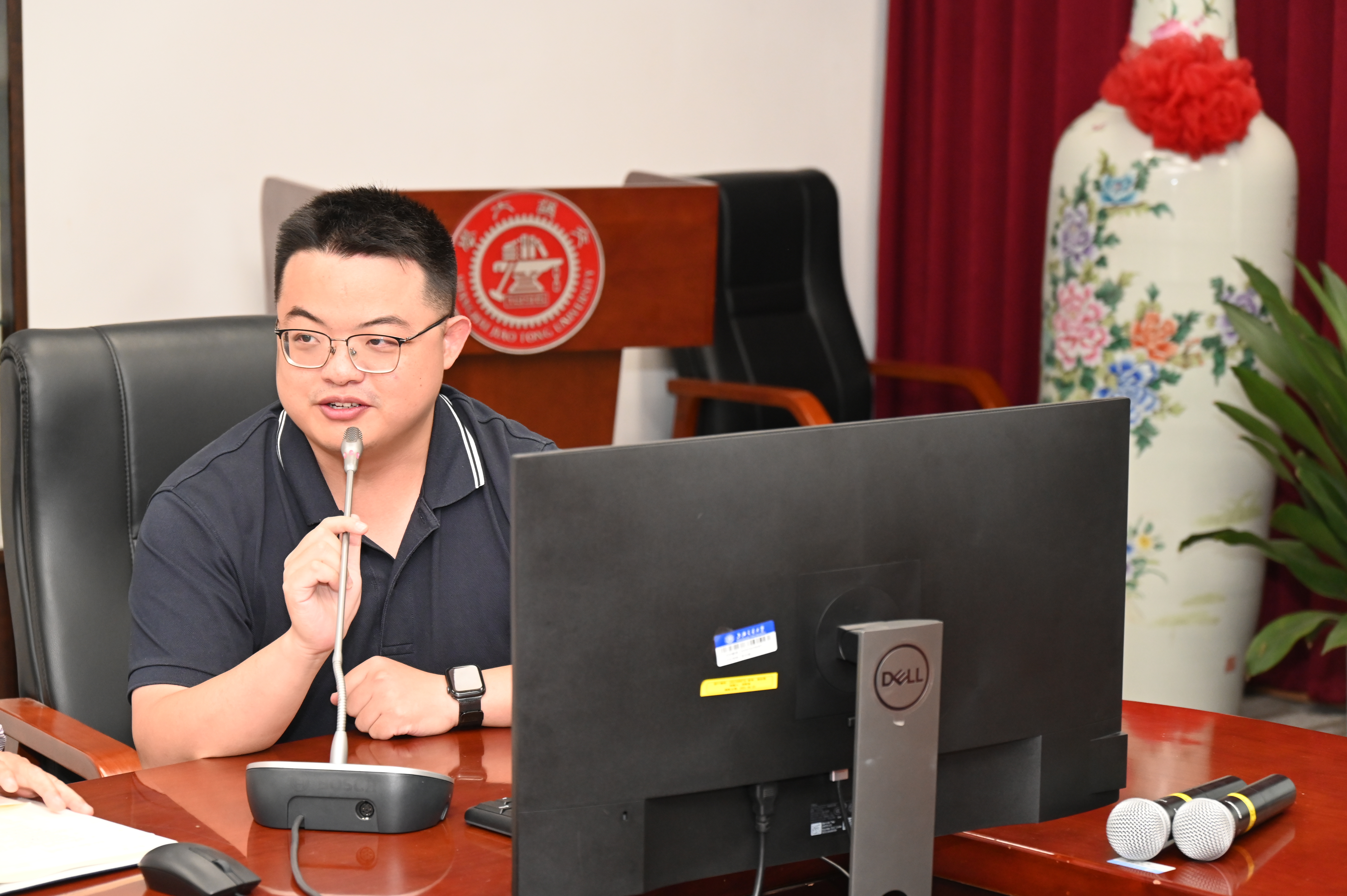 图9.jpg 图9.JPG