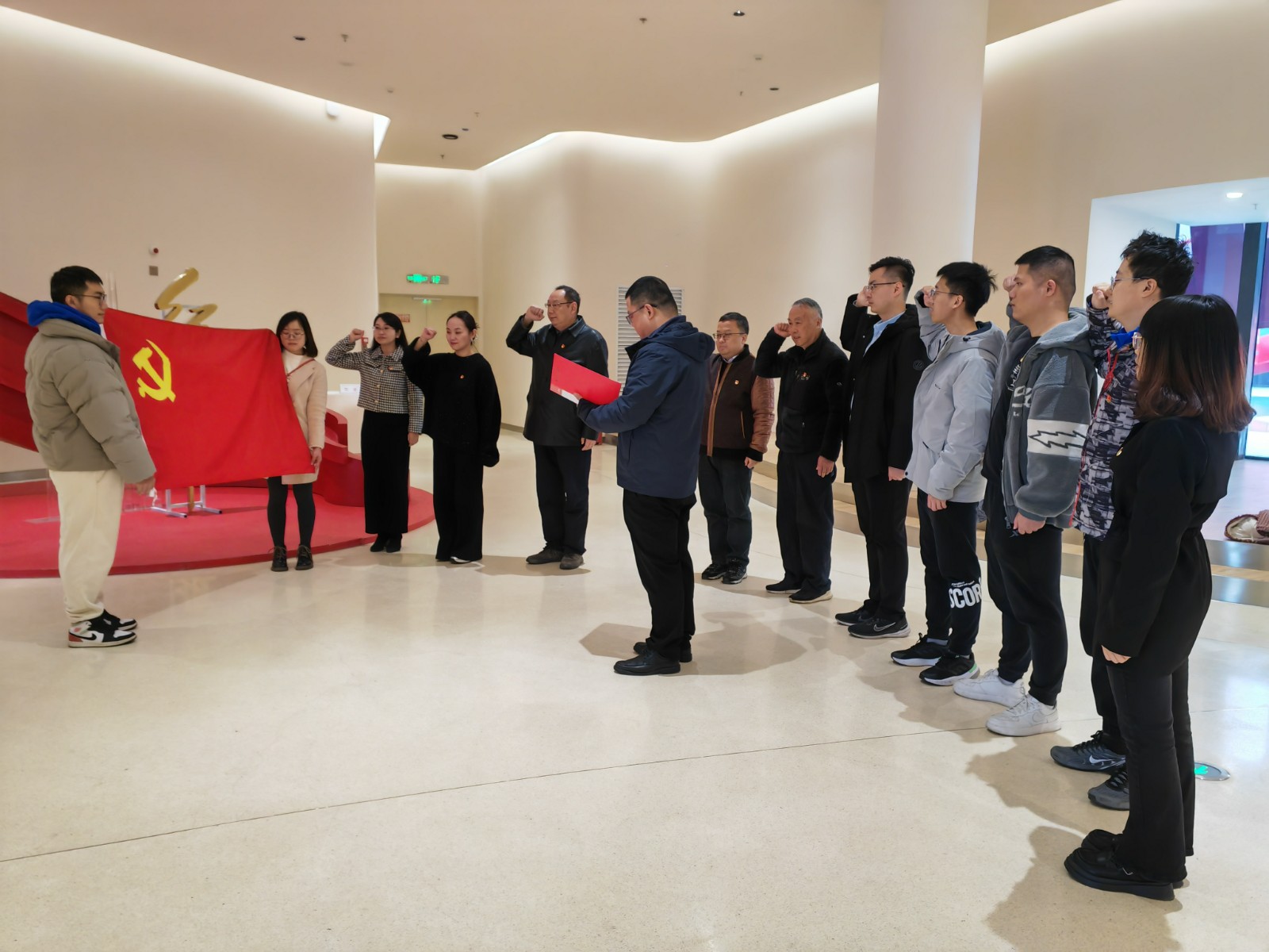 图2.jpg