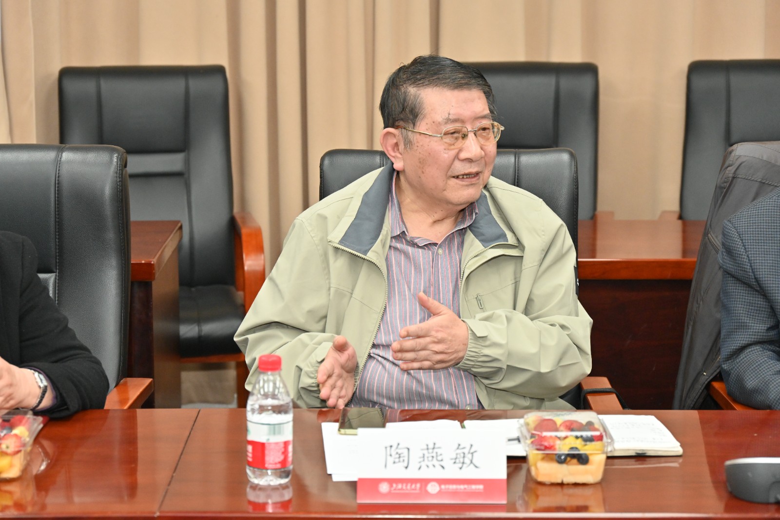 图9.2.jpg