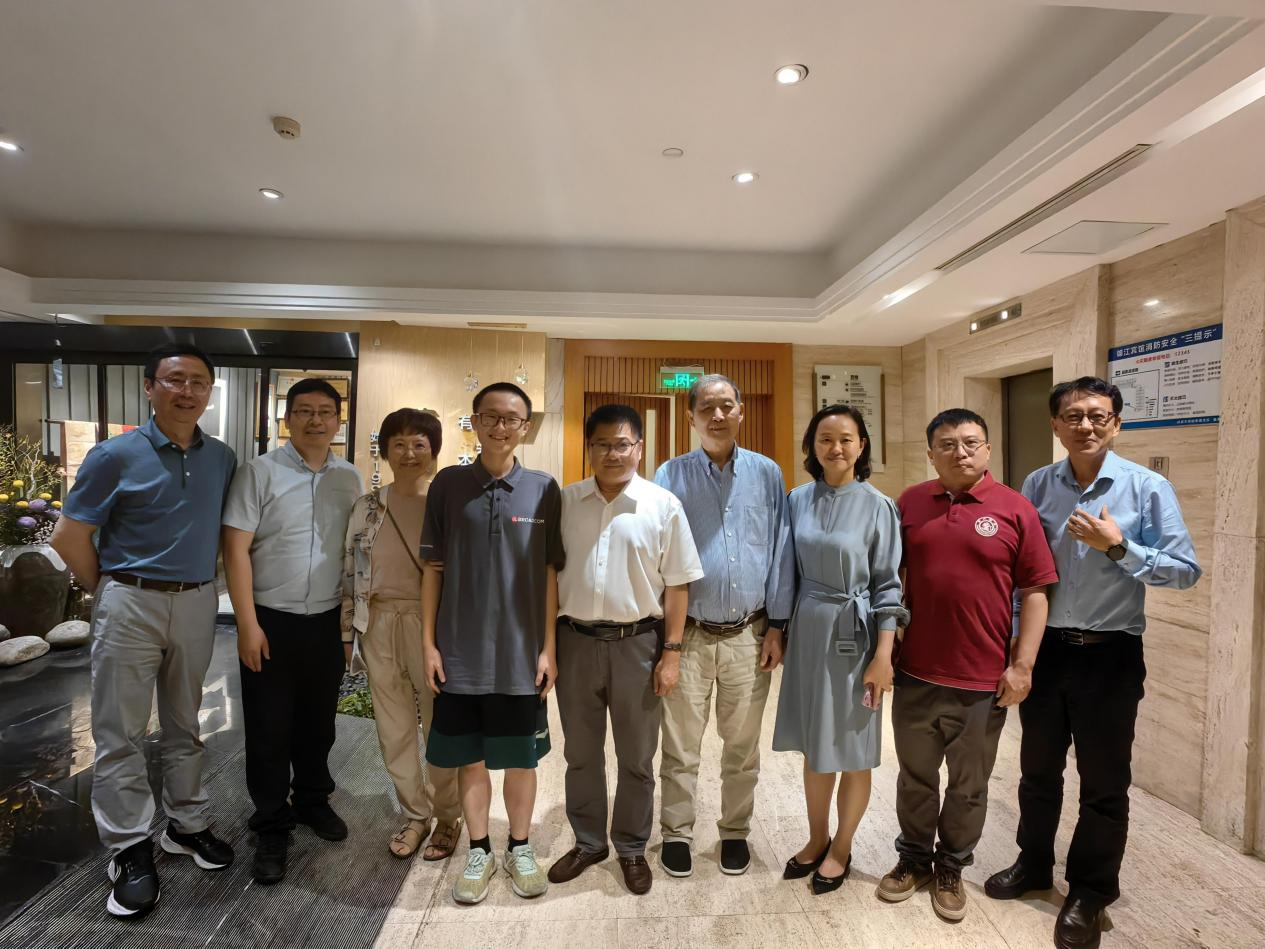 图片2.png 图片2.png